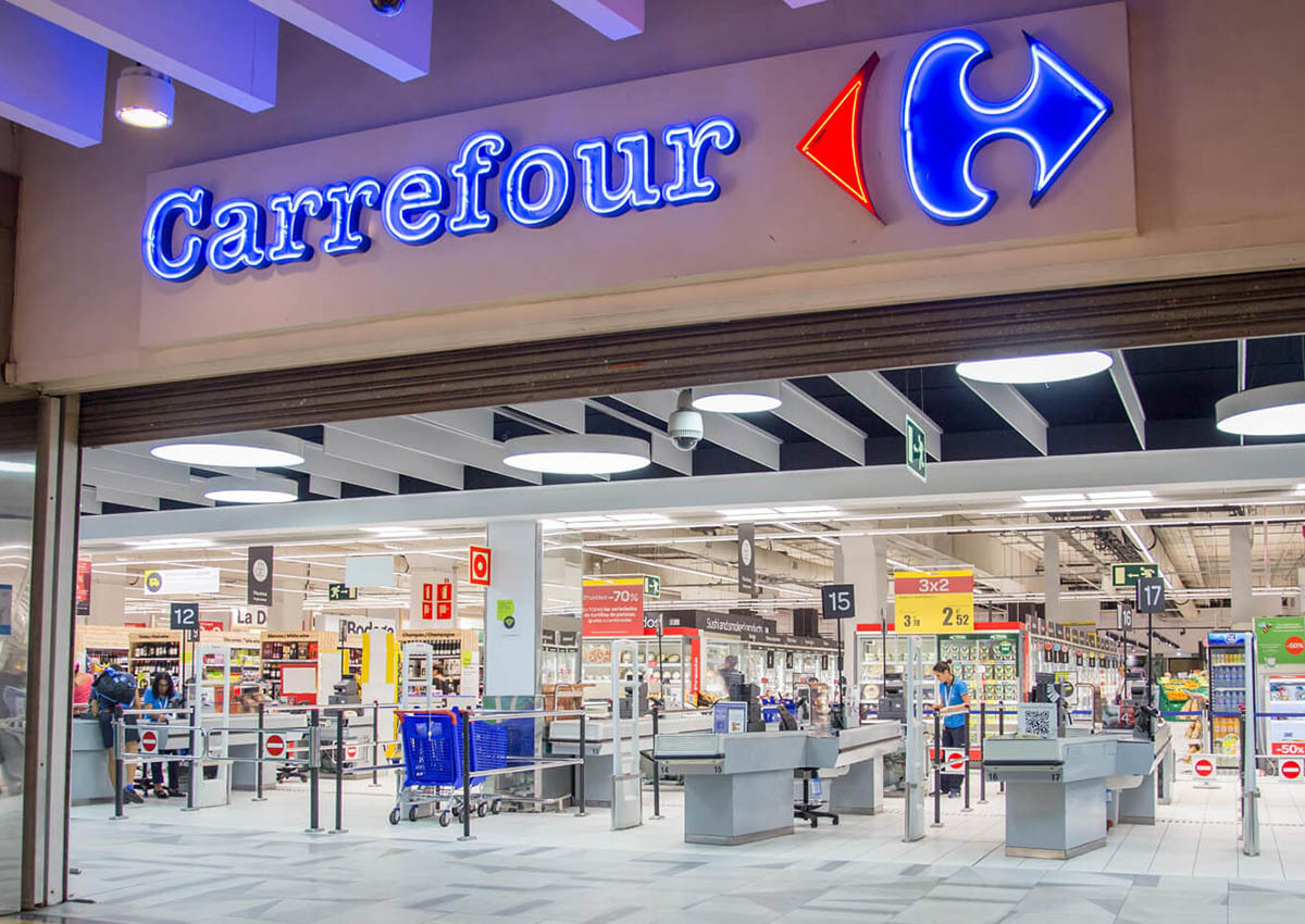 Carrefour store
