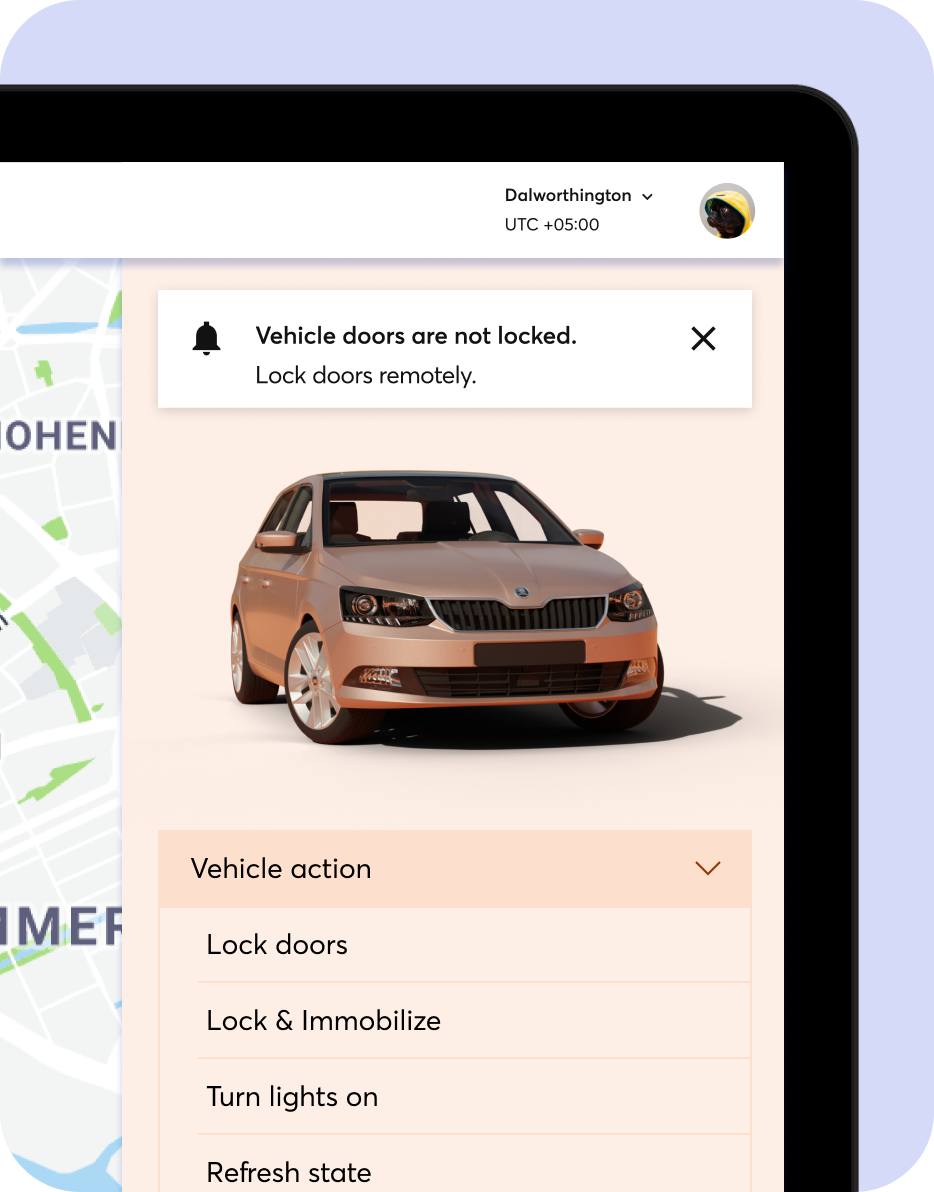 Orange car render and vehicle action display on Wunder Mobility platform.