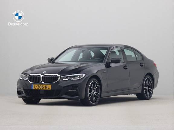 BMW 3 Serie Sedan 330e High Executive M-Sport Automaat