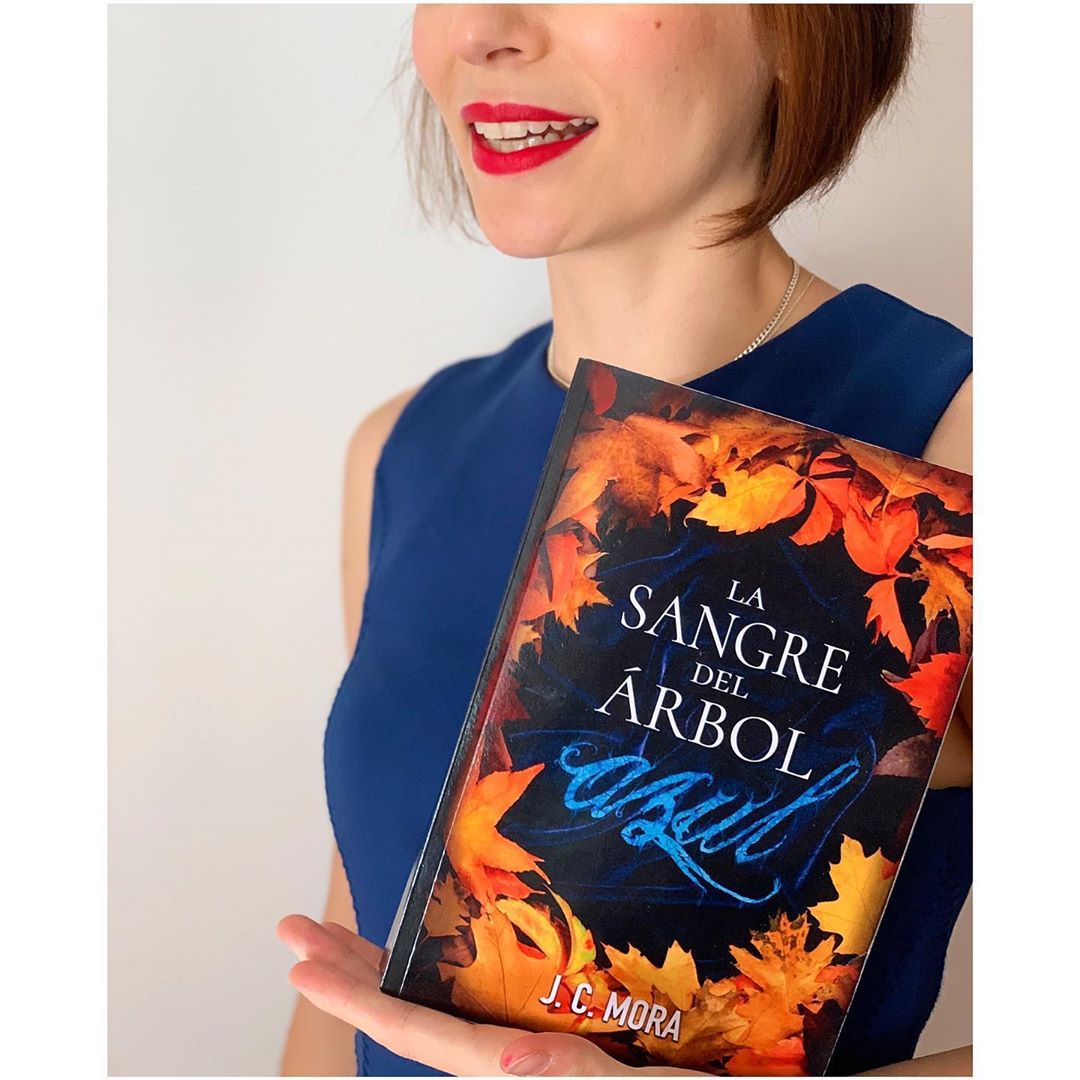 Imagen de Reseña de "La sangre del árbol azul", de J.C. Mora