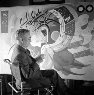Kandinsky in his apartment-studio in Paris (1939)