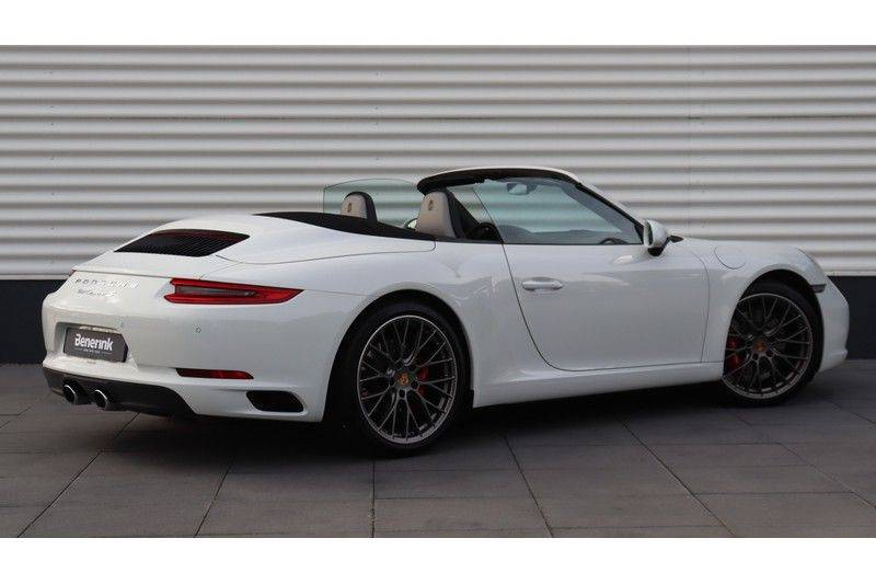 Porsche 911 Cabrio 3.0 Carrera S Sportuitlaat, Leder, PDLS afbeelding 3