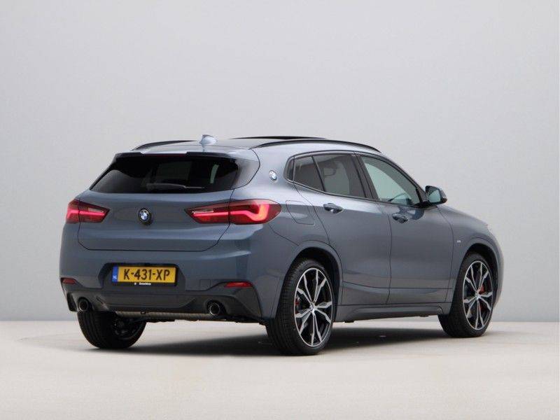 BMW X2 sDrive20i High Exe M-Sport afbeelding 9