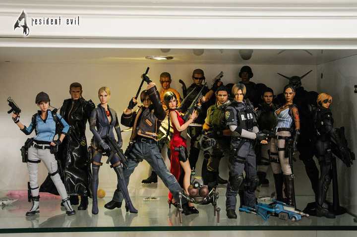  Hot Toys - Resident Evil 4 HD Videogame Masterpiece 1