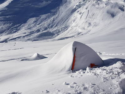 Nach einer Nacht mit Schneefall