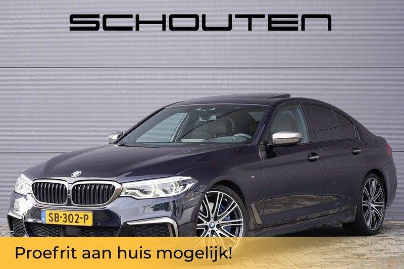 BMW 5 Serie M550i xDrive High Executive M-Pakket Pano B&W Nachtzicht Camera 360 20" afbeelding 1