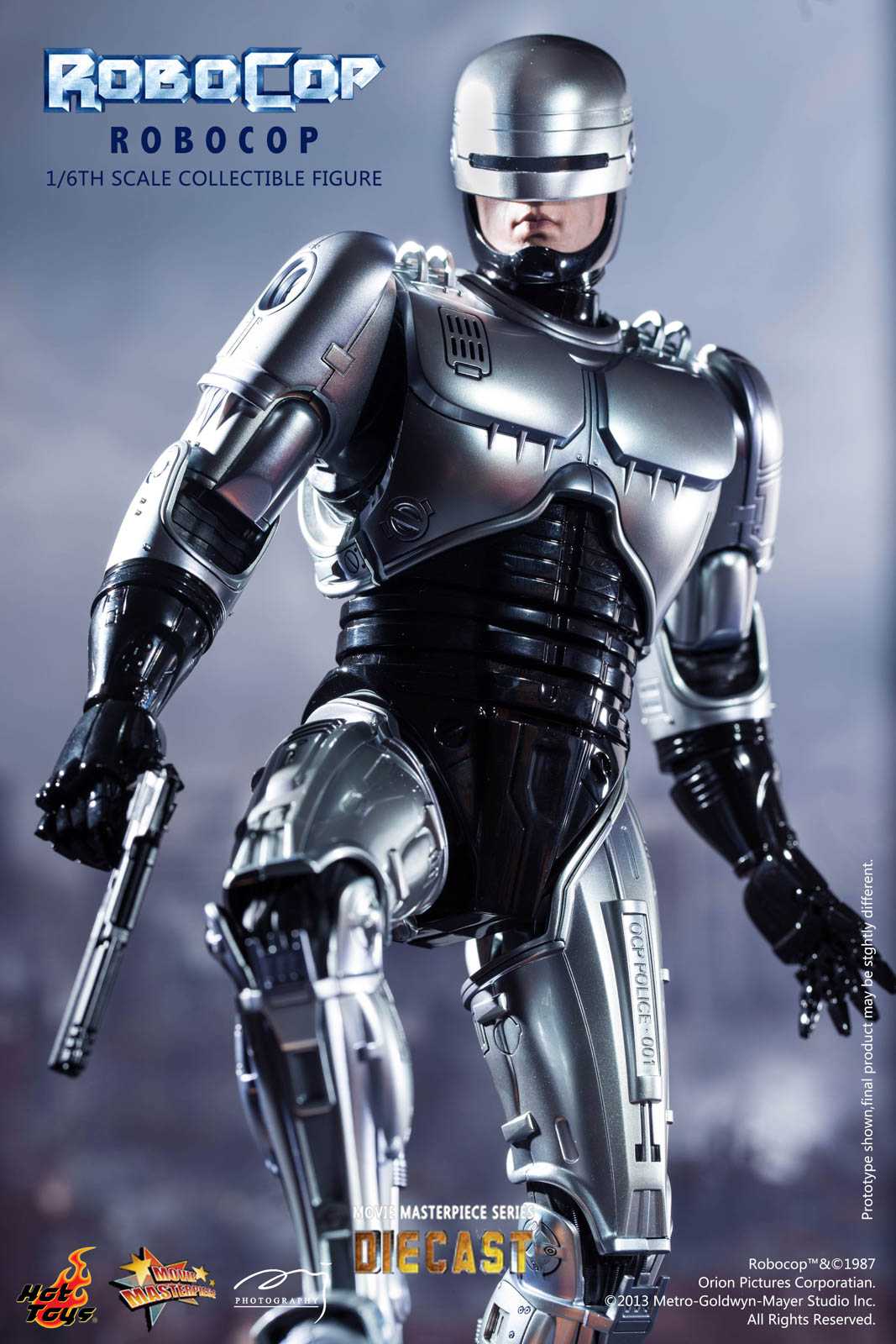 Best Metal Robot from Hot Toys | Figround