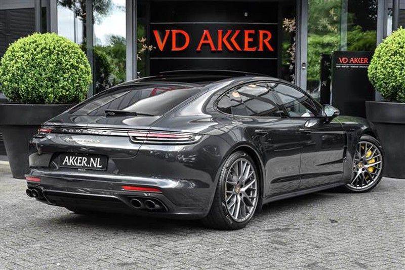 Porsche Panamera TURBO S E-HYBRID PCCB+PANO.DAK+4WSTURING NP.220K afbeelding 2