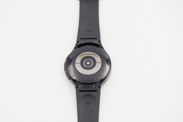 SAMSUNG Galaxy Watch4 Classic 