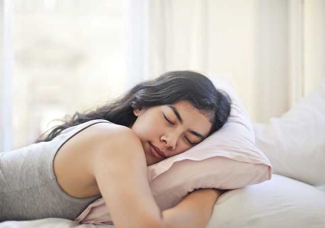 Aliviar dolor de espalda al dormir