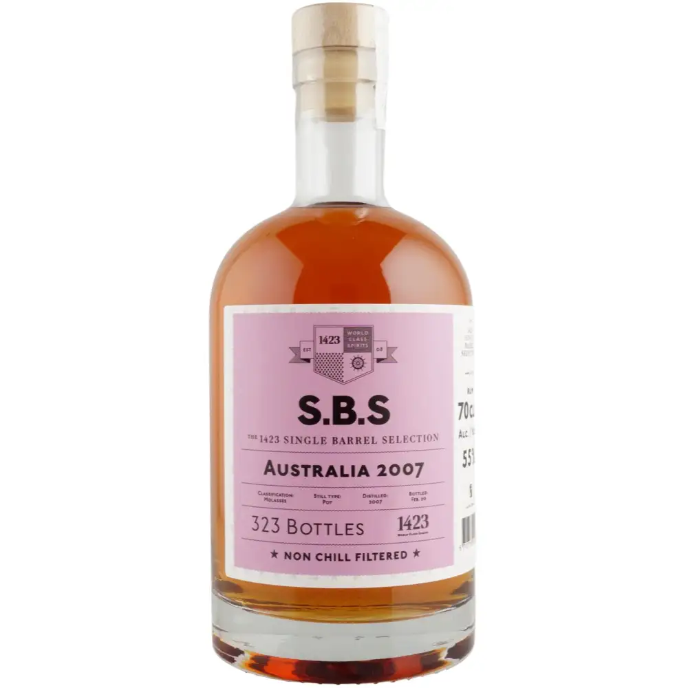 Image of the front of the bottle of the rum S.B.S Australia 2007