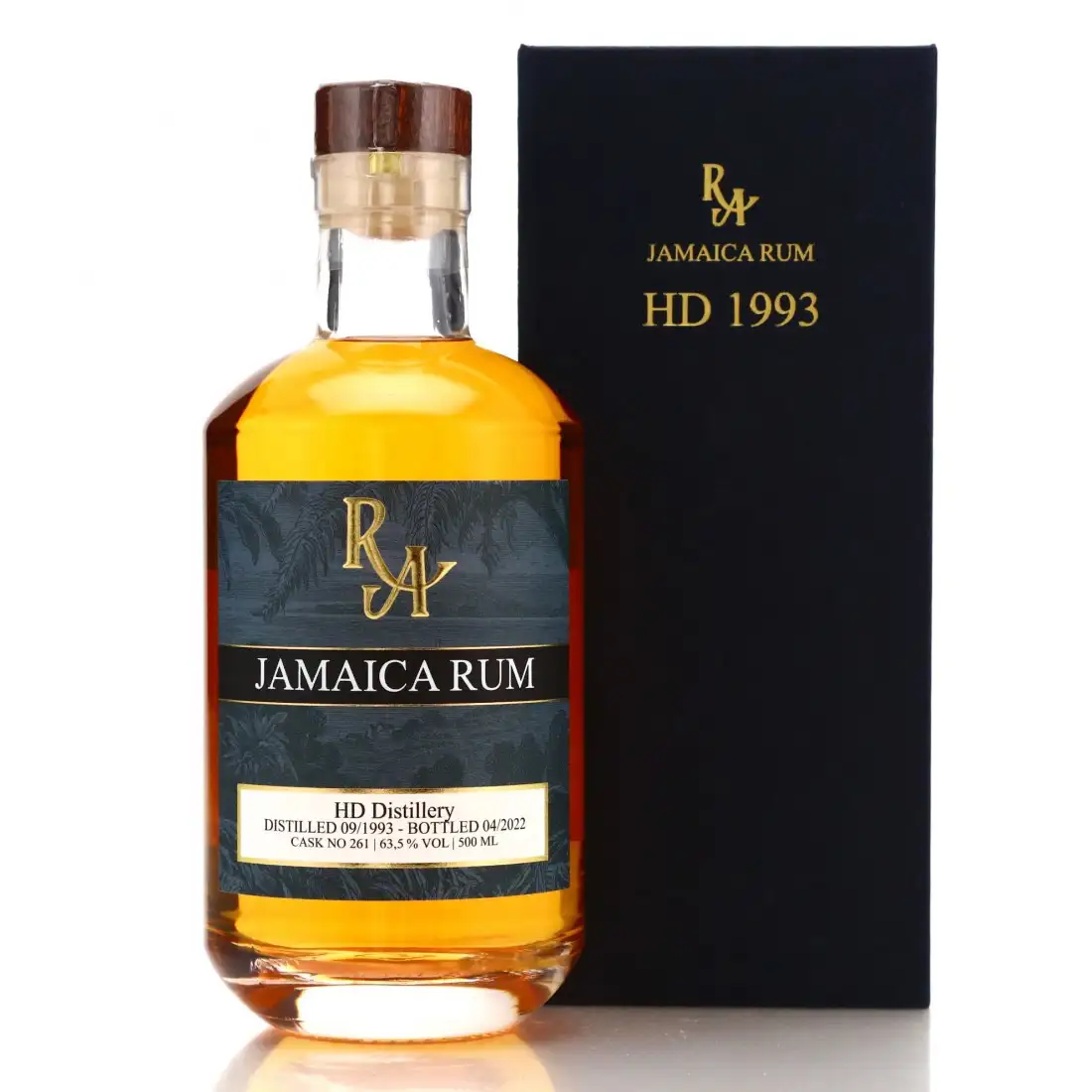 Image of the front of the bottle of the rum Rum Artesanal HD C<>H