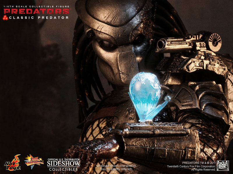 Hot Toys Predator MMS162 Classic Predator 1/6th Scale Collectible Figure