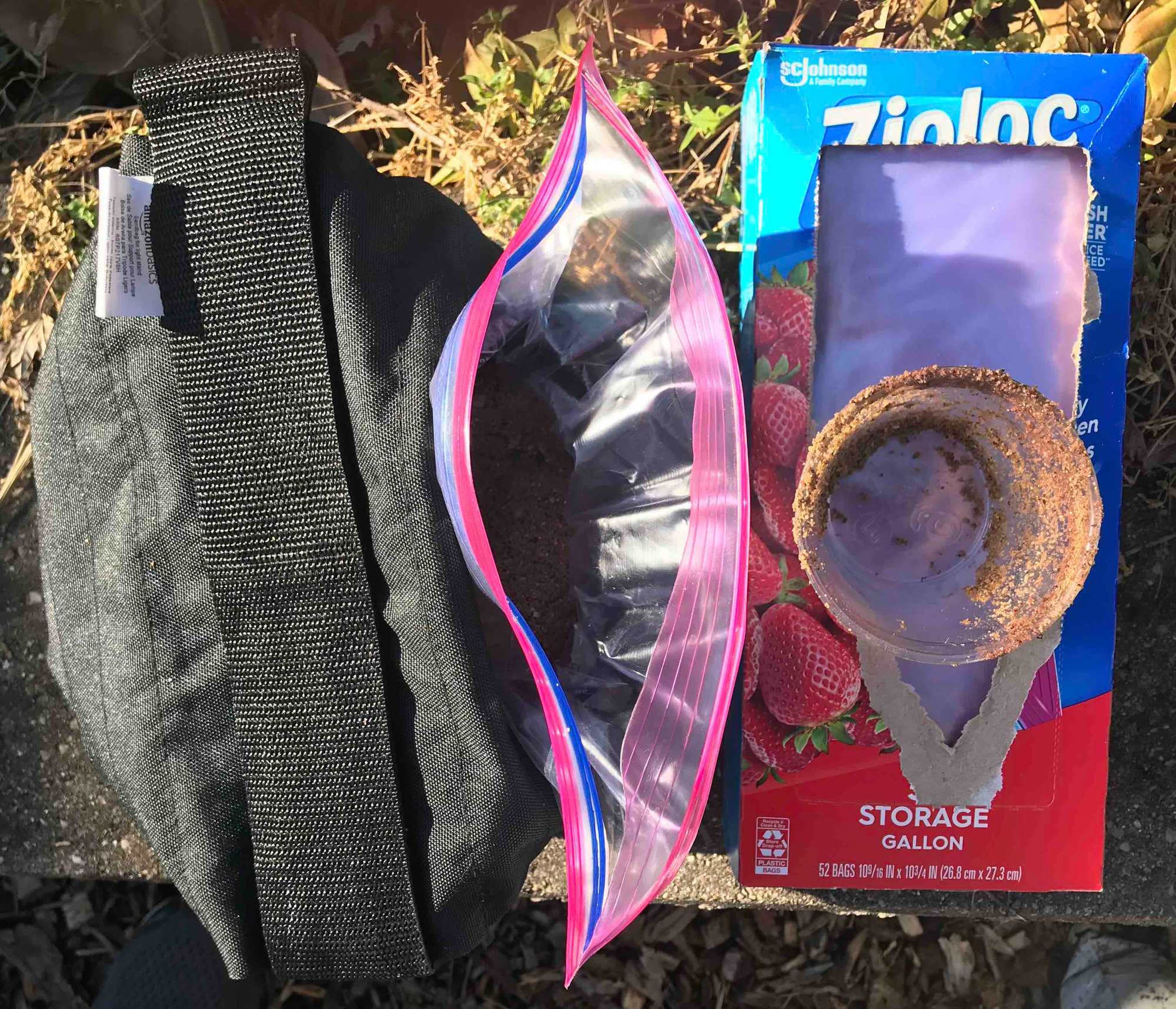 Filling Ziploc bag with sand Filling Ziploc bag with sand