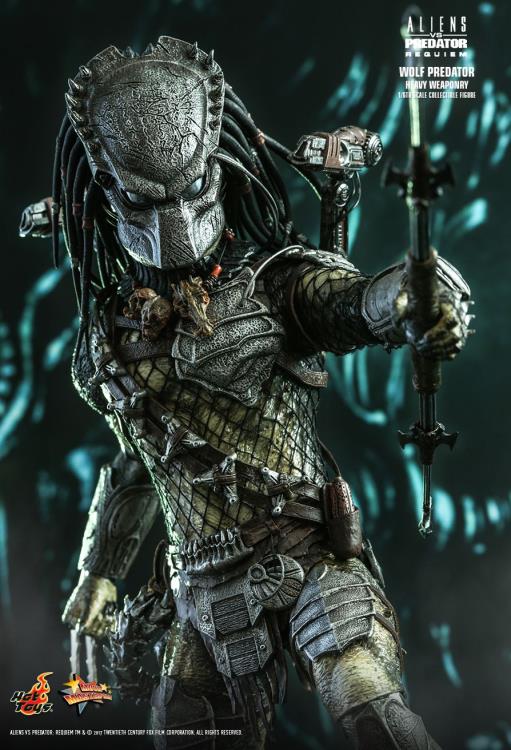 Hot Toys Aliens vs. Predator: Requiem MMS443 Wolf Predator (Heavy Weaponry) 1/6th Scale Collectible Figure