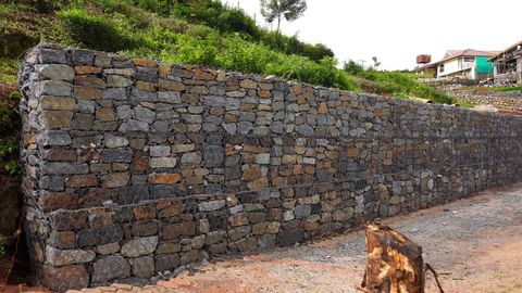 Gabion wall at Sua Serenitea