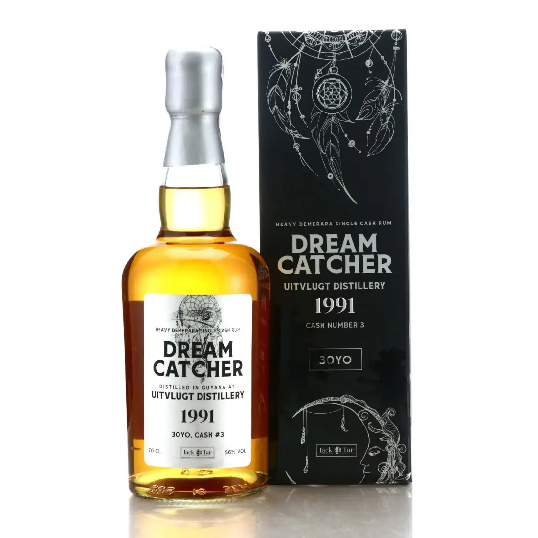 Image of the front of the bottle of the rum Dream Catcher