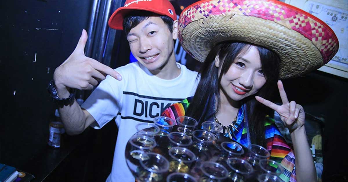 Mengajak Wanita Malam Curhat