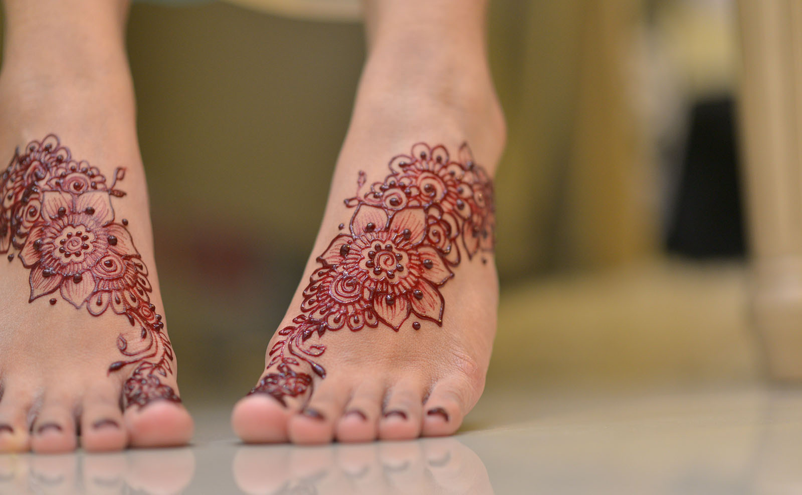 Strong Sense Of Place The Intricate Design And Moroccan Tradition Of Henna Tattoos 4594