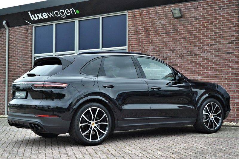 Porsche Cayenne 2.9 S 441pk Pano Luchtv Trekh Adp-zetels PDLS 21inch afbeelding 6