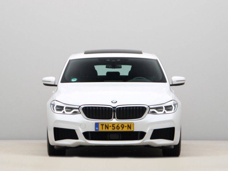 BMW 6 Serie Gran Turismo 620d High Executive Model M Sport afbeelding 6