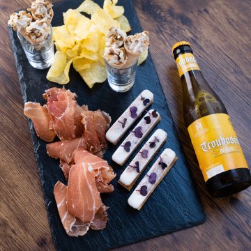 TAKE AWAY 19/11 tem 20/12 Bier & Foodparing / sharing