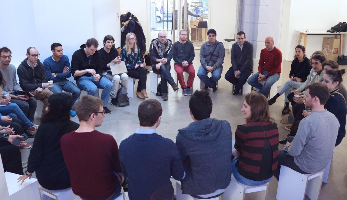 Thérapie de groupe pour les EIG !  On parle de nos expériences
tech.