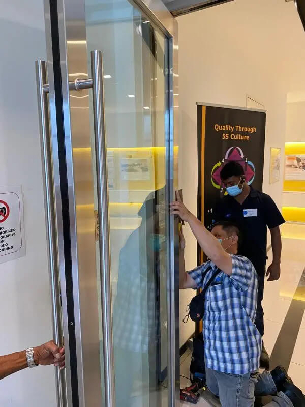 Automatic Door Services Automatic Door Company