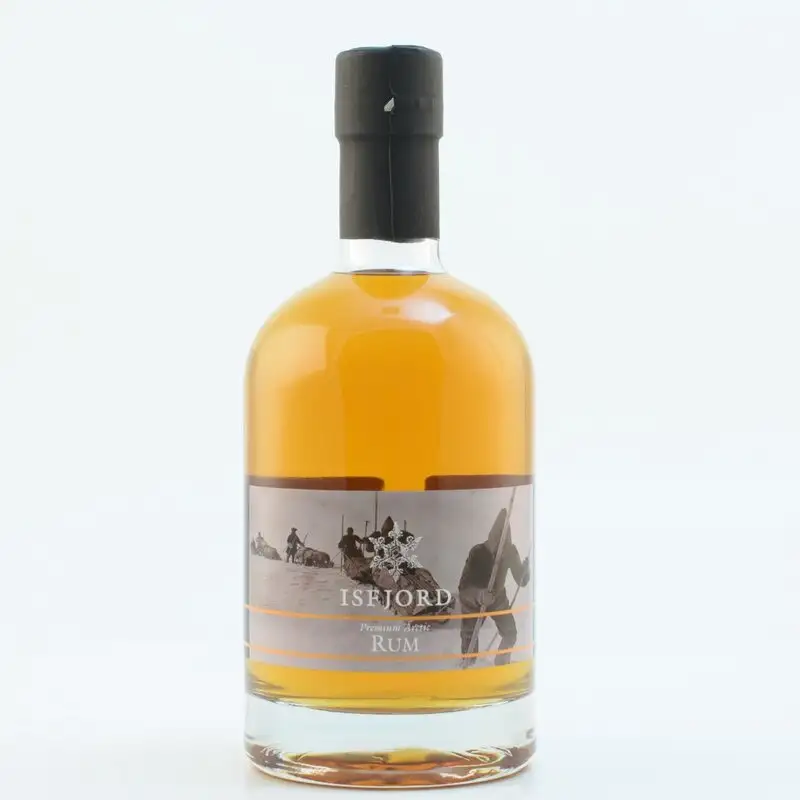 Image of the front of the bottle of the rum Premium Arctic Rum