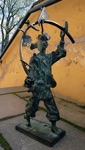 Edgar Viies, Estonia. ”Does Miracles” 1995. Bronze, 30x33x58 Edgar Viies, Estonia. ”Does Miracles” 1995. Bronze, 30x33x58