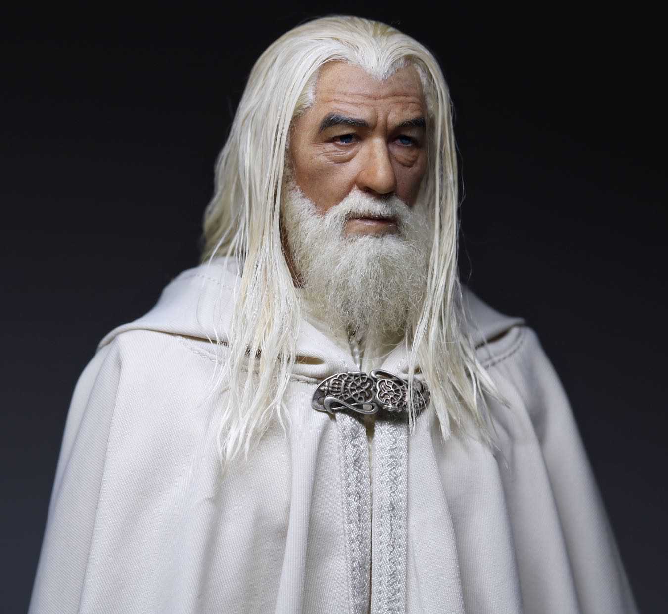 Lord of the Rings Gandalf the White 1/6 Figure