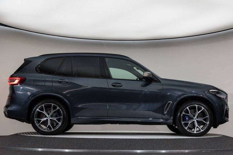 BMW X5 M50i xDrive 530pk Panoramadak VirtualCockpit ShadowLine Sportleder+Memory Head-Up Hifi AmbientLight Sportuitlaat Camera ParkAssist Pdc afbeelding 14