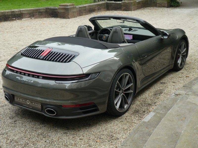 Porsche 992 Cabrio 3.0 Carrera 4S afbeelding 18