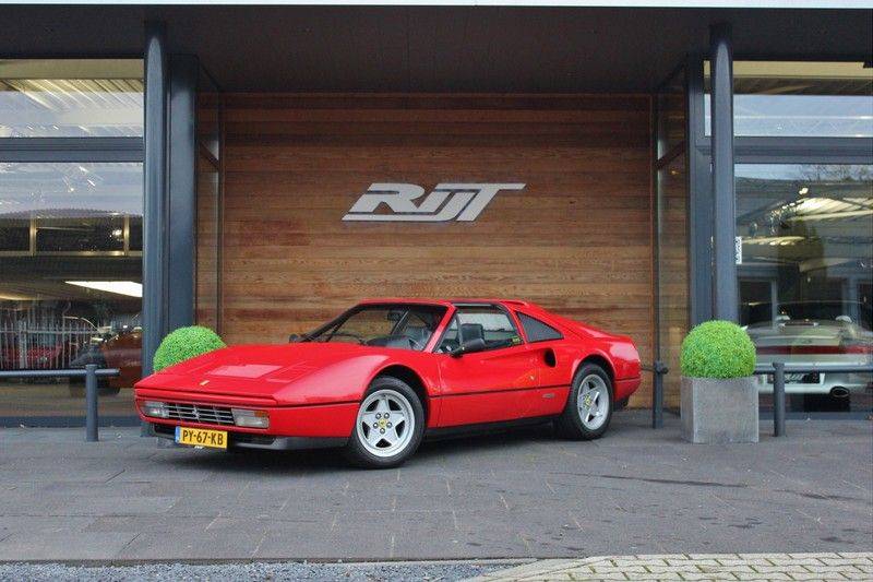 Ferrari 328 GTS Quattrovalvone 3.2 V8 270pk NL Auto afbeelding 17