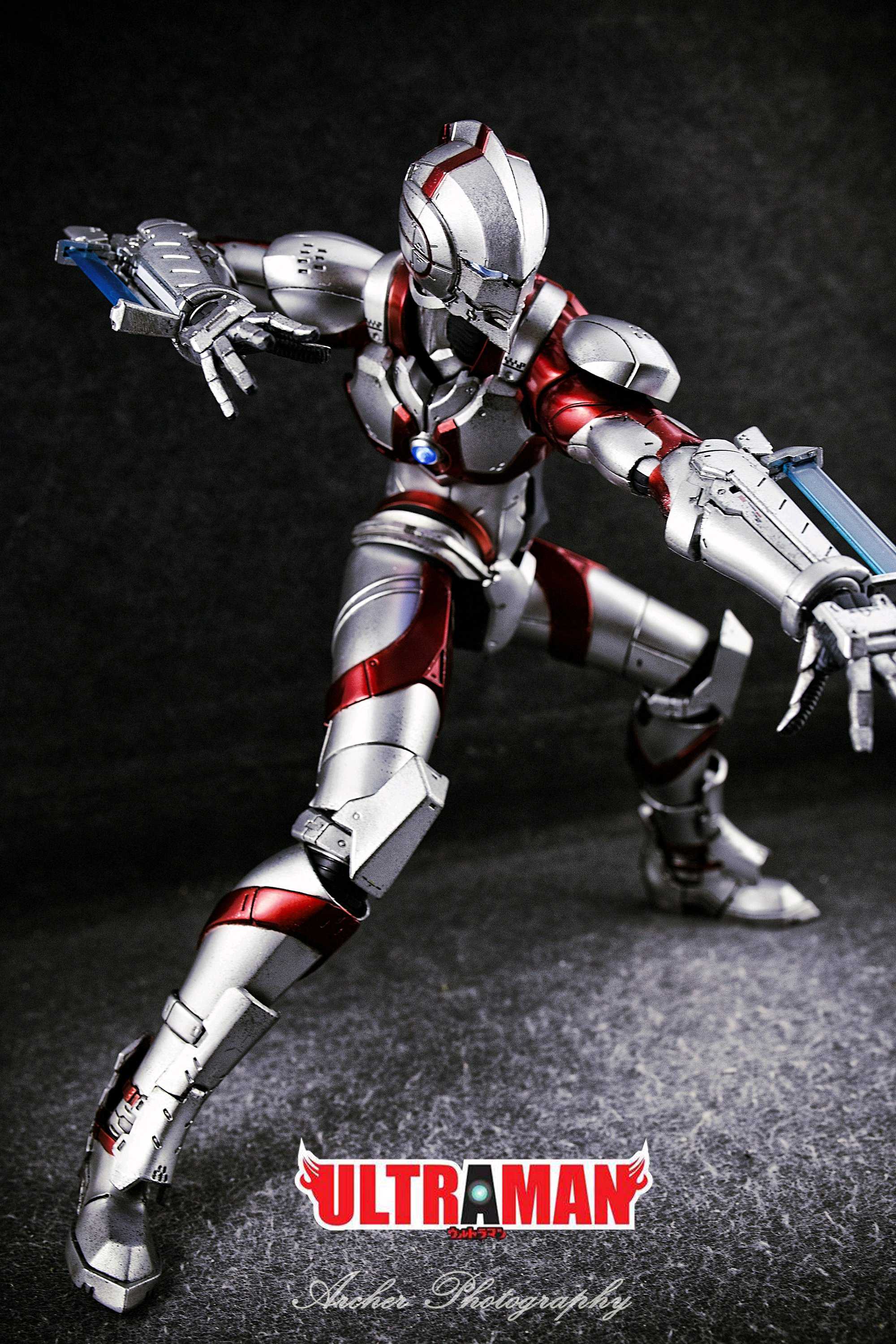 ULTRAMAN x SEVEN SUIT