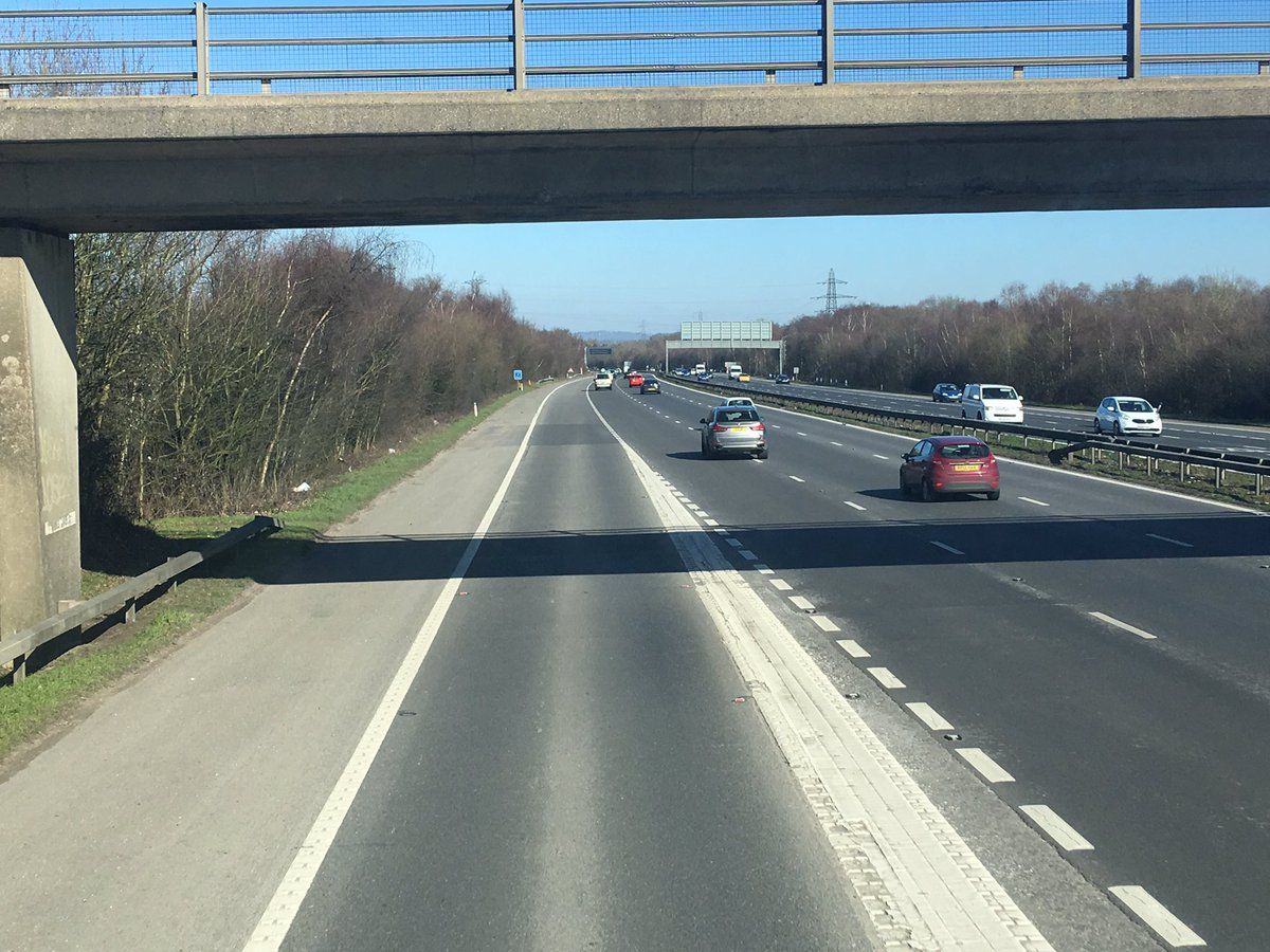 oh my god twitter doesn’t include alt text from images in their API