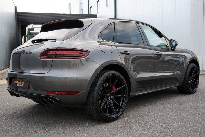 Porsche Macan Turbo 3.6 Performance Package afbeelding 3