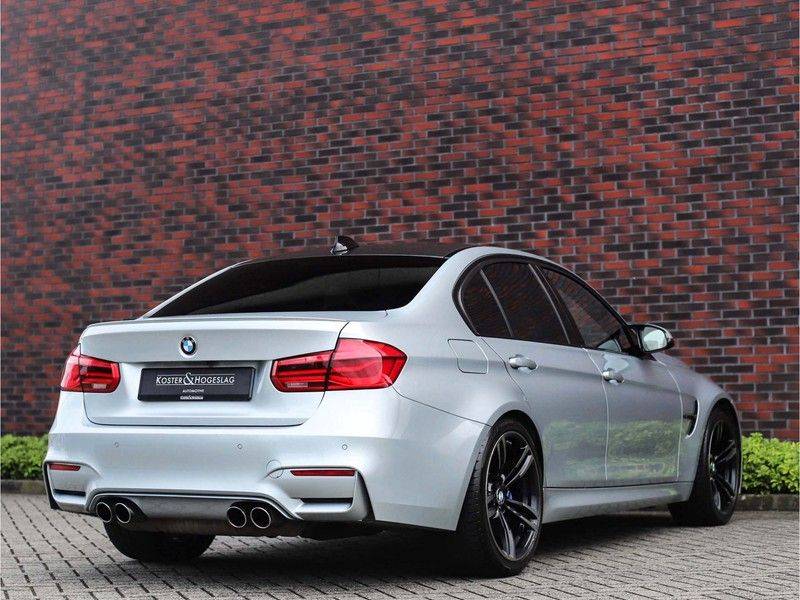 BMW 3 Serie M3 *Head-Up*Carbon*Camera*DAB*Harman/Kardon* afbeelding 6