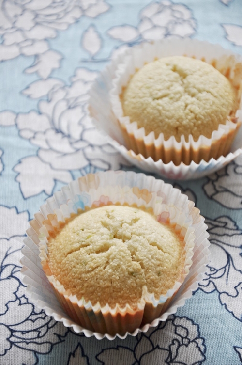 coconut-lime-cupcakes-1