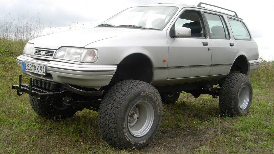 oh my god twitter doesn’t include alt text from images in their API