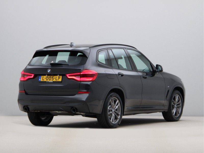 BMW X3 xDrive 20d High Executive afbeelding 9