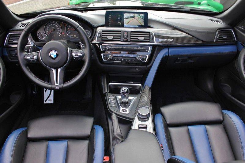 BMW M4 Competition 30 Jahre Edition 1/300 450pk **Macao Blue/Harm.Kardon/HUD/Surr.View/DAB/Keyless** afbeelding 7