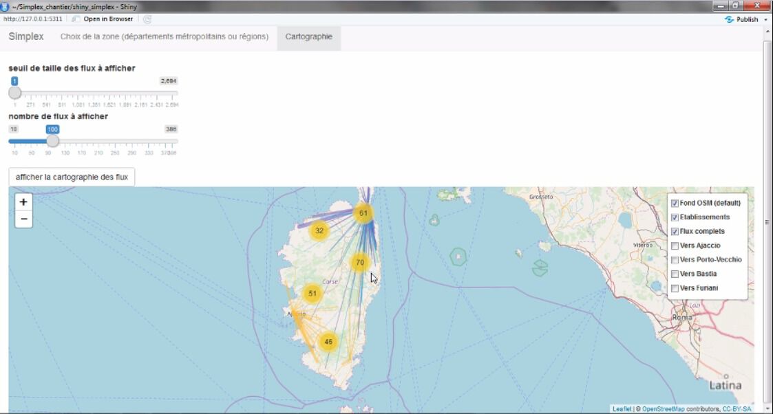 Une capture d'écran qui montre dans la moitié inférieure une carte de la Corse sur laquelle on aperçoit des points jaunes et des traits de couleurs qui rayonnent à partir de ces points. Sur la droite de la carte apparaît un menu qui comporte notamment le texte "vers Ajaccion", "vers Bastia".