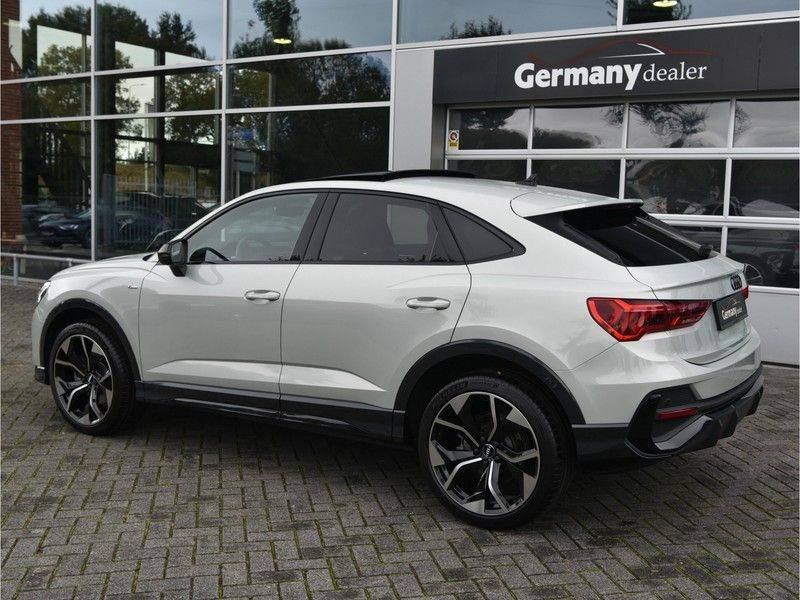 Audi Q3 Sportback 40TFSI Quattro S-Line Black Optic M-LED Pano Virtual 20-Inch 360Camera Tausilver! afbeelding 11