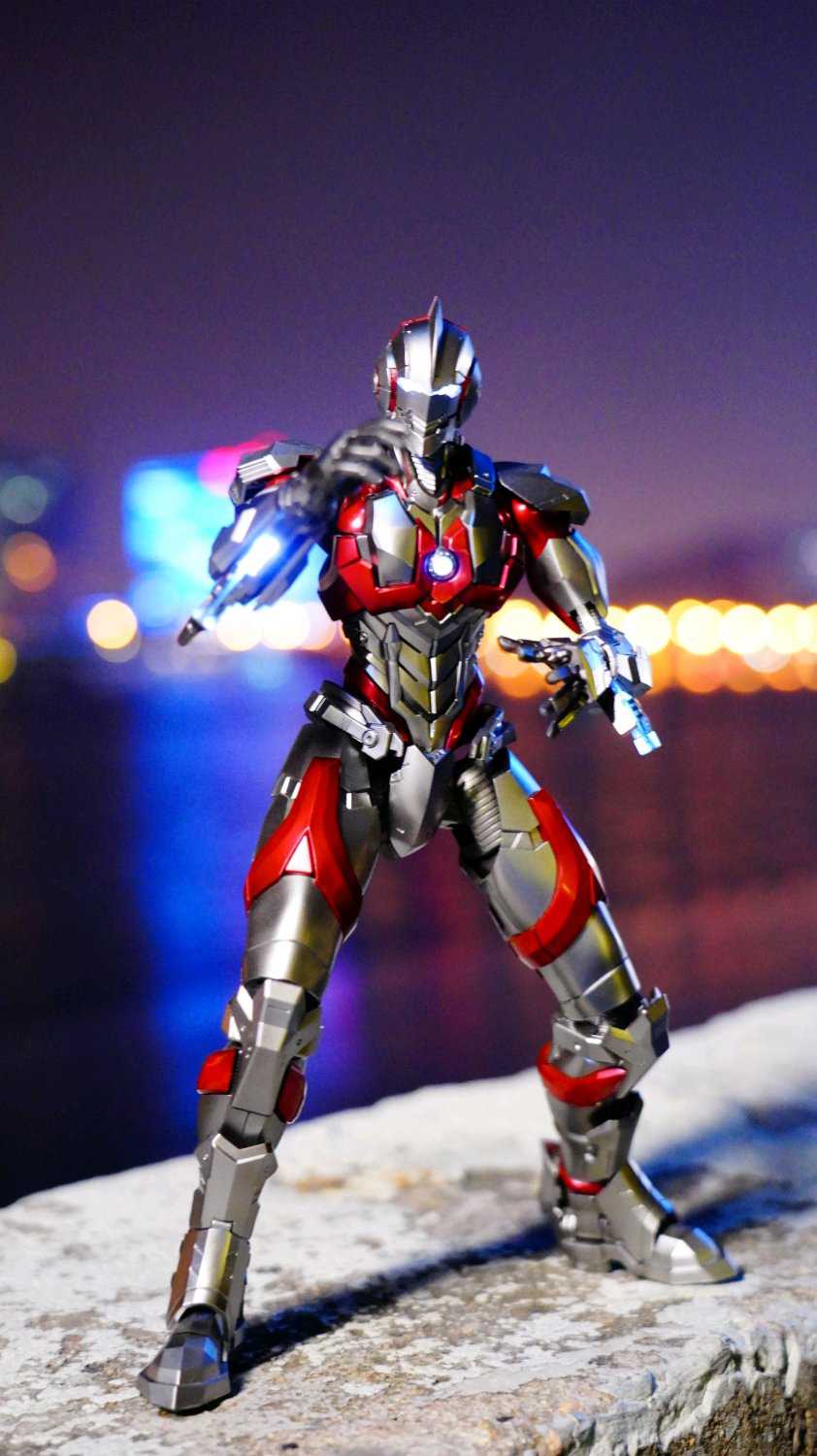 ULTRAMAN x SEVEN SUIT