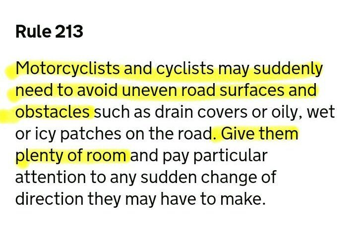 oh my god twitter doesn’t include alt text from images in their API