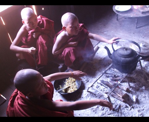 Burma Monastic Life 9