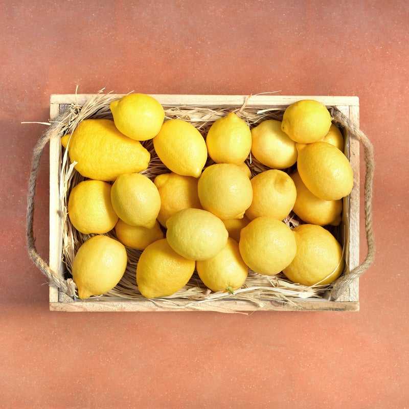 Κουτί φρούτων με φρέσκα λεμόνια από το Αίγιο 4 κιλά