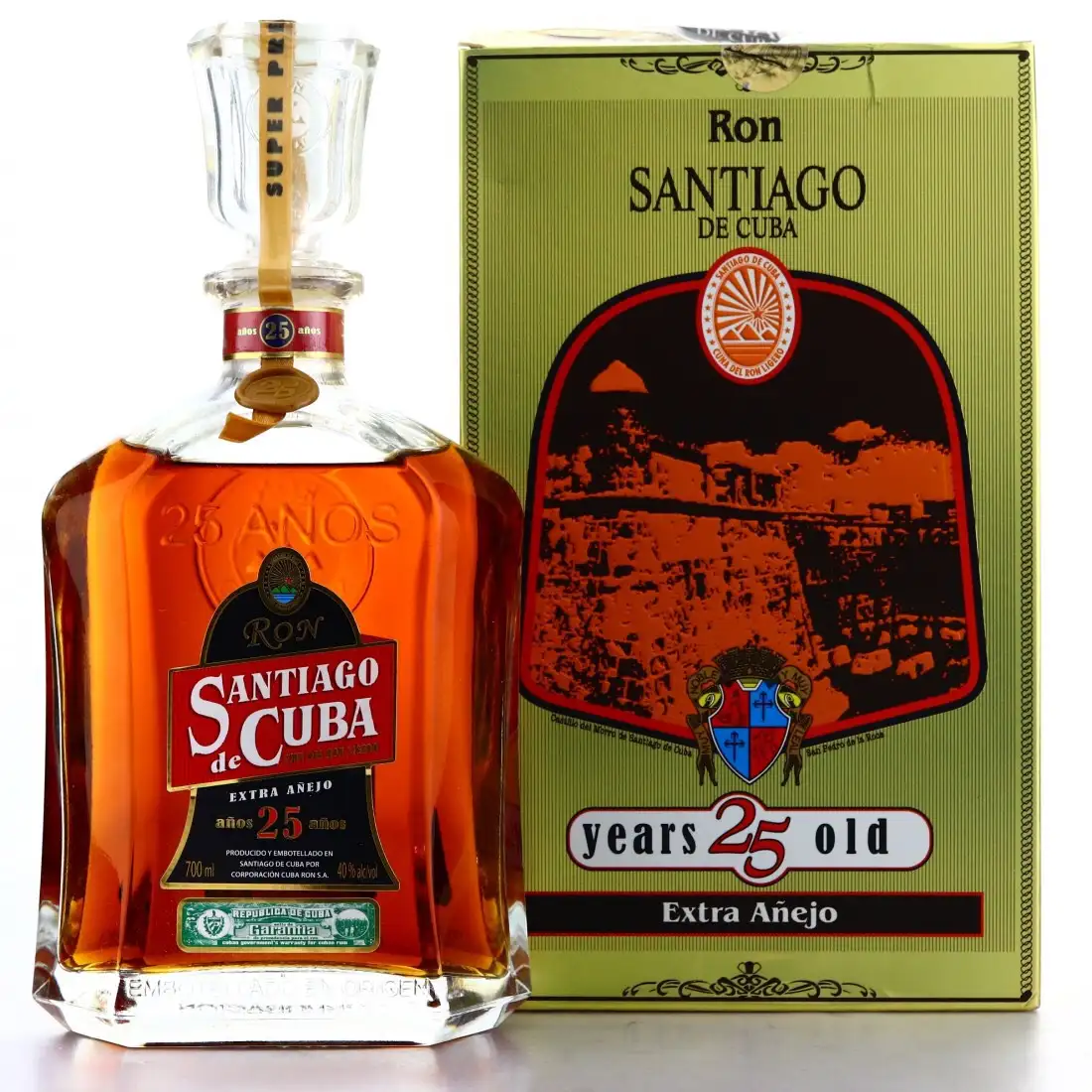 Image of the front of the bottle of the rum Extra Añejo 25 Años