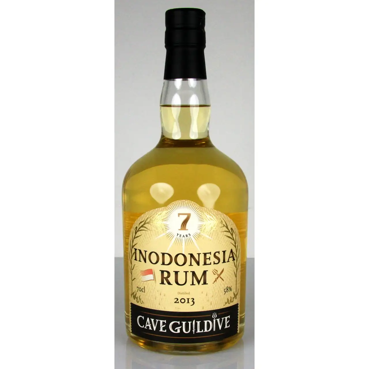 Image of the front of the bottle of the rum Indonesia Rum